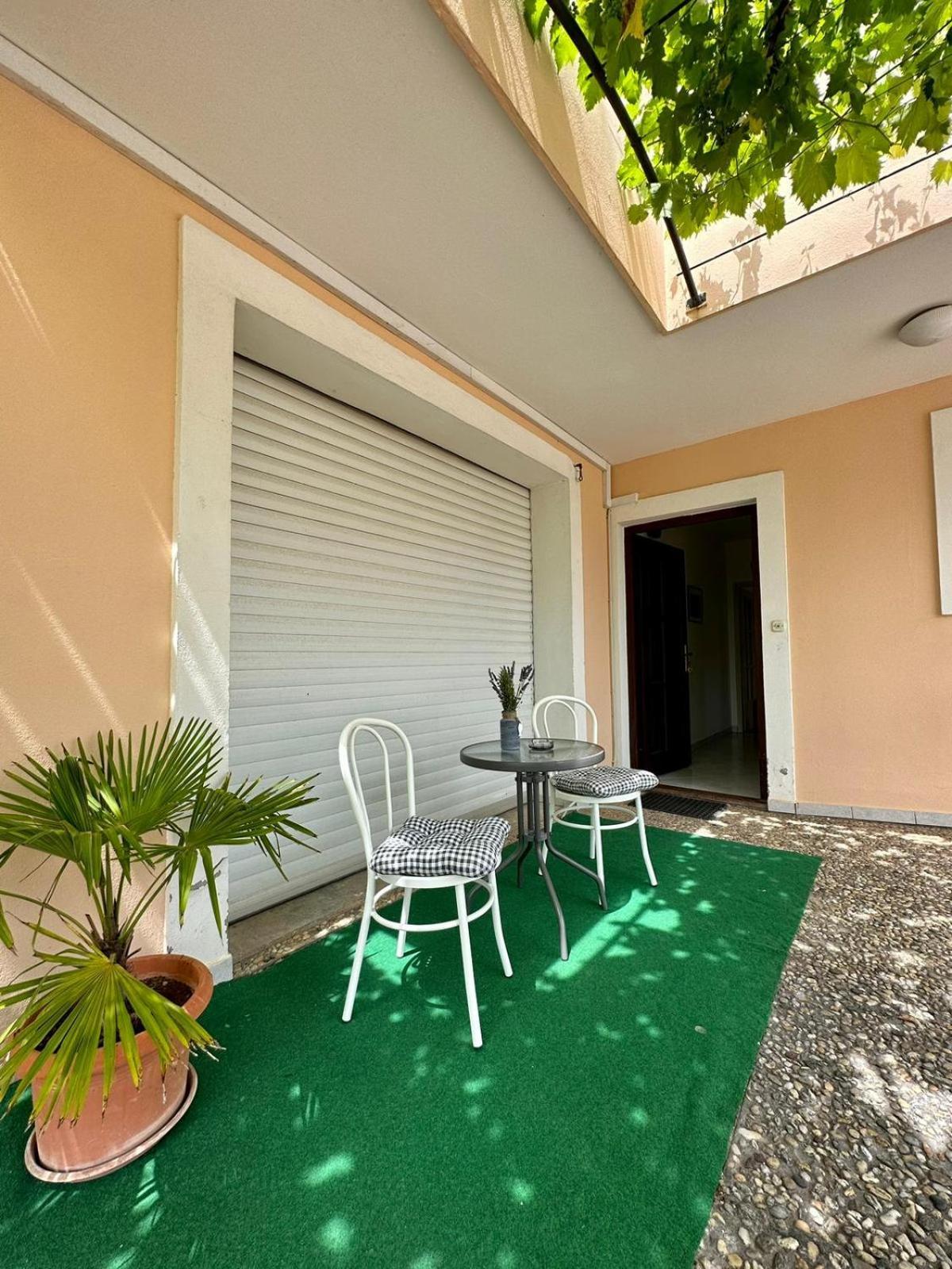 Delfin Apartments Zadar Ngoại thất bức ảnh