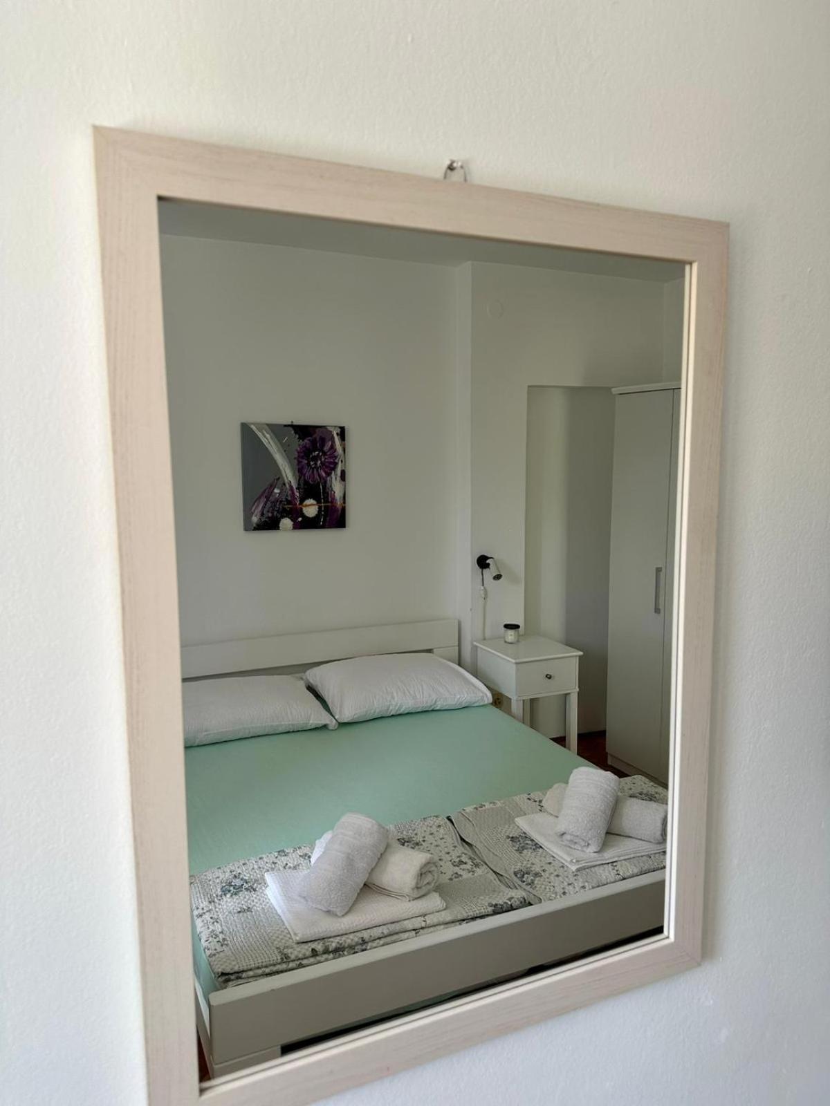 Delfin Apartments Zadar Ngoại thất bức ảnh